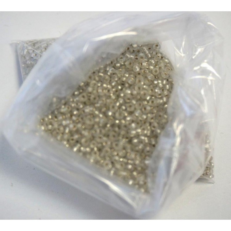 Sachet 50g perles rocailles 2mm argent Perles et accessoires - Boules décoratives 1,45 €