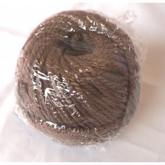 Pelote 165 g coton couleur marron Décopatch - Feutrine - Laine - Objet à décorer 10,18 €